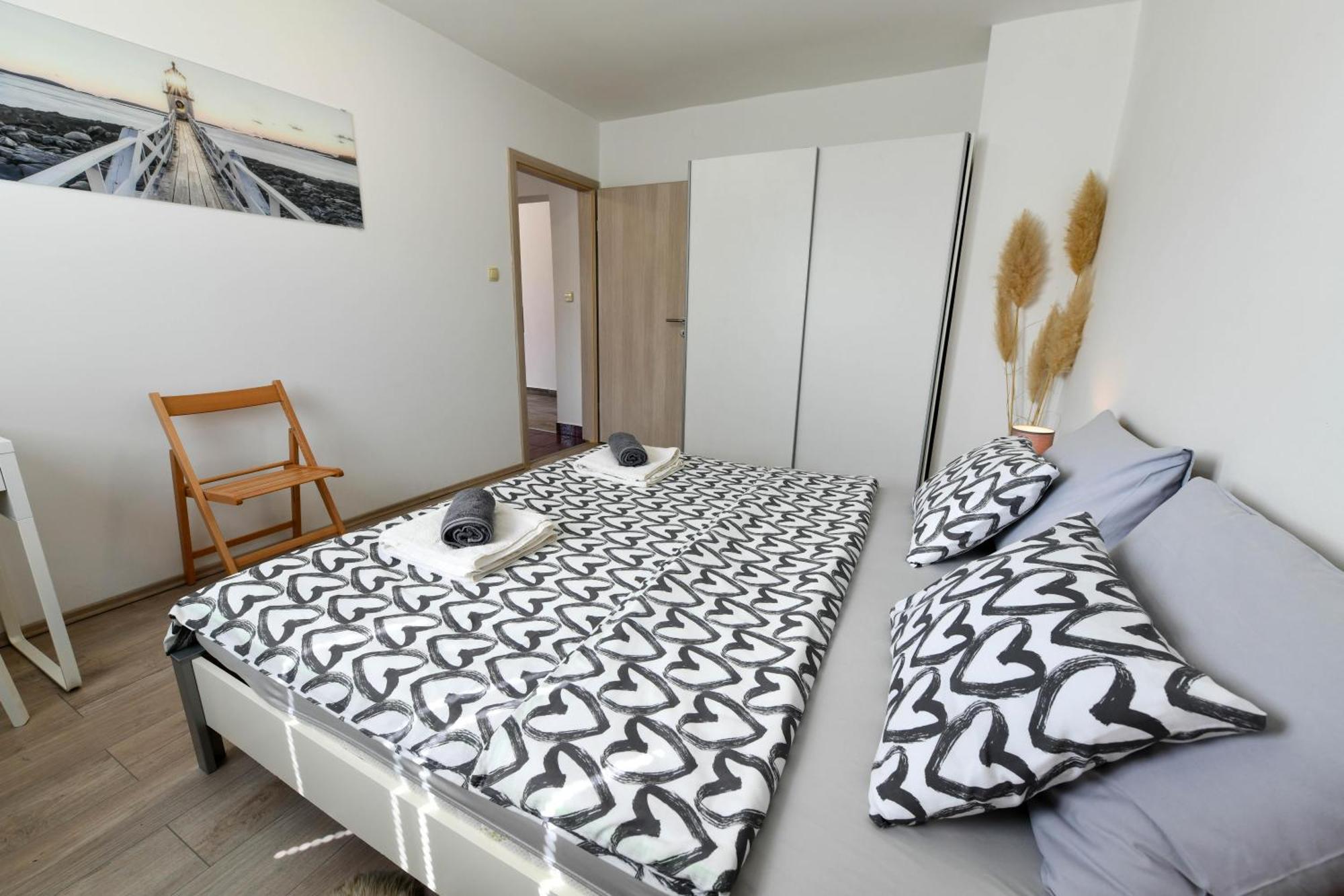 Apartman Tina Rakovica Bagian luar foto