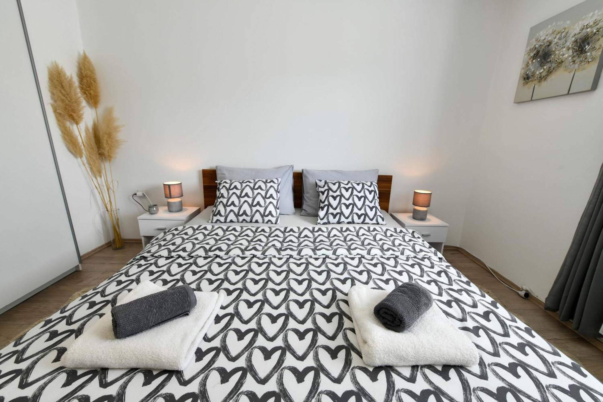Apartman Tina Rakovica Bagian luar foto